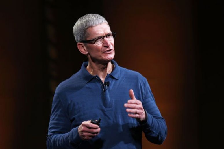 Apple's Tim Make meals Wrote This Inspiring Memo After Trump Banned Immigrants From Muslim Nations