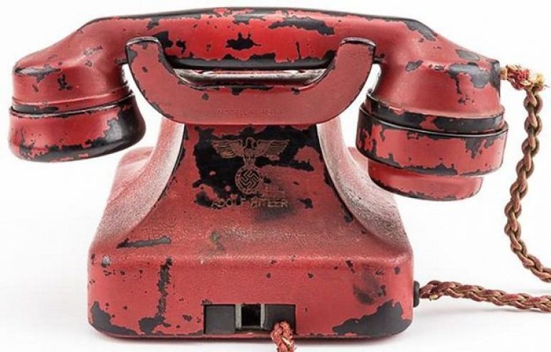 Adolf Hitler’s Personal Telephone During World War II Is Up For Auction In The US