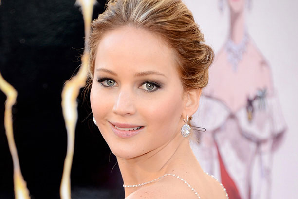 Jennifer Lawrence Breaks Silence About Nude Photos Scandal And Its Everything We Hoped It Would Be!