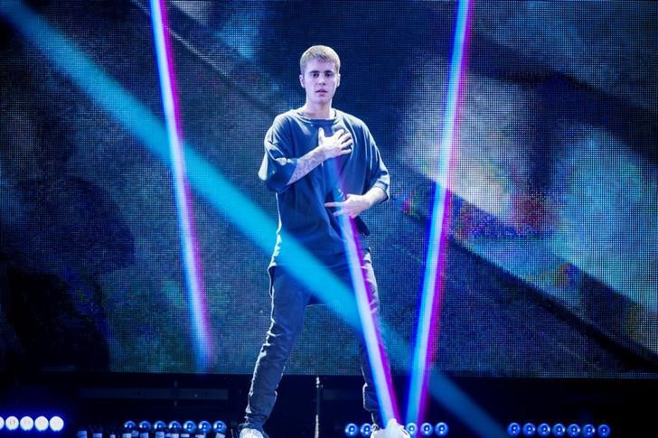 Justin Bieber Posts Emotional Video Message Explaining His Recent Outbursts On Stage