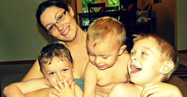 She Wants Her Sons To See Her Nude For A Reason Thatâ€™s Thought-Provoking