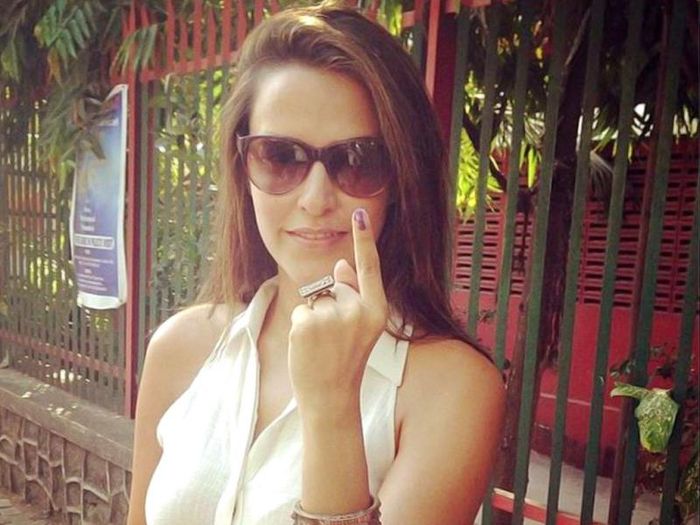 Sexist Jokes Cracked On Neha Dhupia After Her â€˜Bad Governanceâ€™ Tweet About Modi