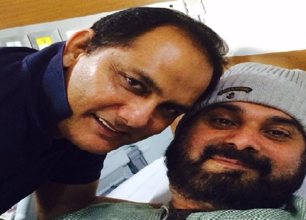 Azharuddin Ends 19 Year Fight With â€˜His Brotherâ€™ Navjot Singh Sidhu & Visits Him In Hospital