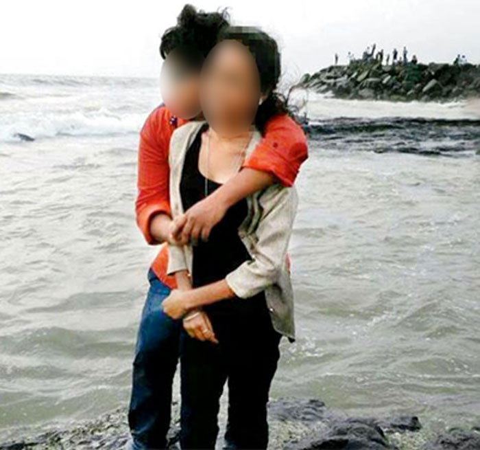 Mumbai Lesbian Couple Attempts Suicide After Family Spot Them Together In Beach One Dies