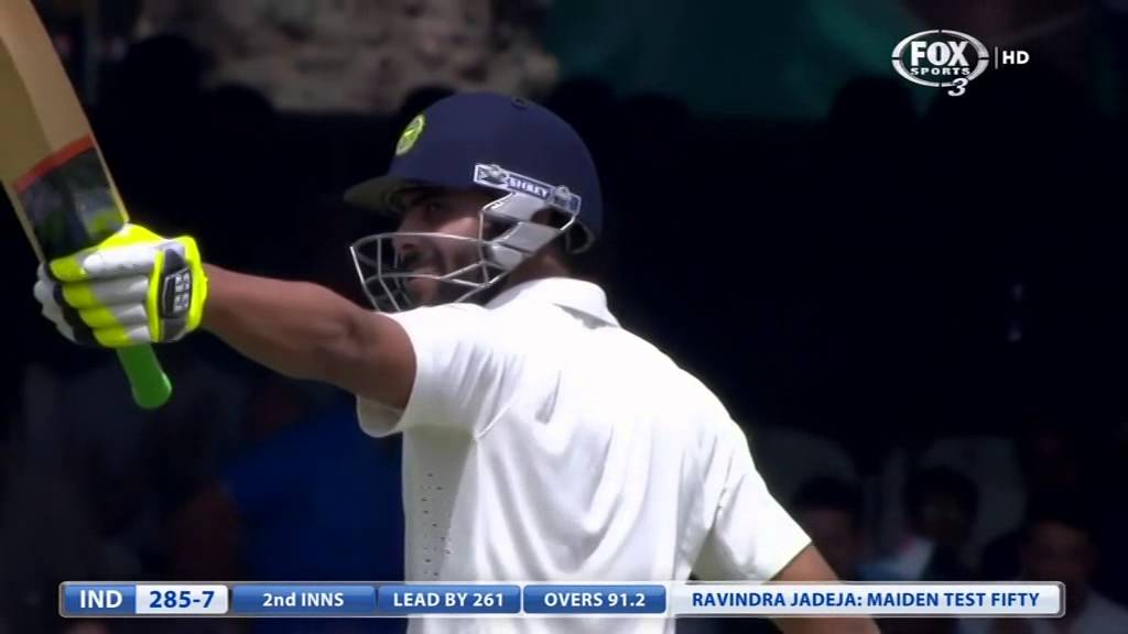 Watch Kohli Troll Jadeja’s ‘Swordplay’ Celebration During The New Zealand Test Match