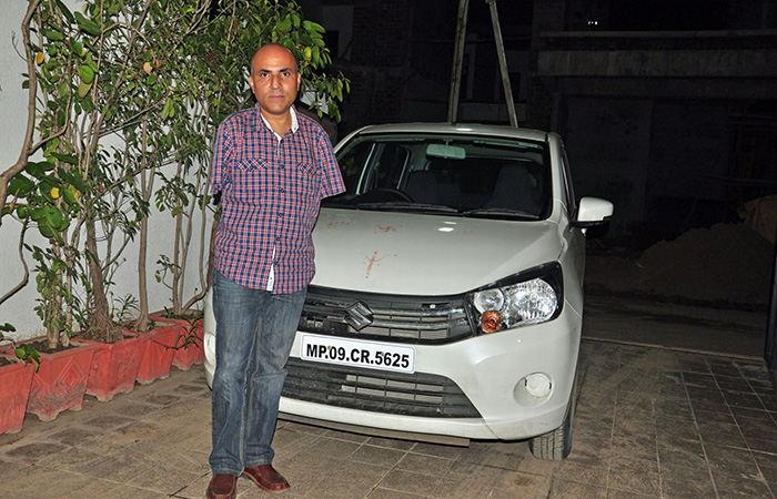 This Indore Man May Not Have Arms But He Has A Driving License Now And He Plans To Drive To Leh