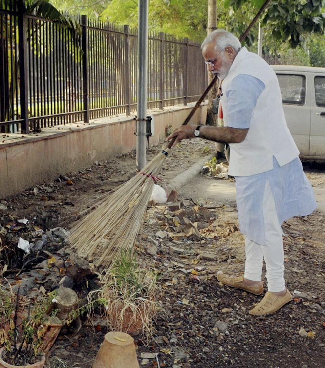 Swachh Bharat Abhiyan Turned A Month Old. These Then & Now Pics Show Why It Was Not An Aggregate Achievement