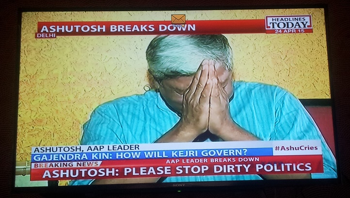 AAPâ€™s Ashutosh Breaks Down During Live TV Show On Farmer Gajendraâ€™s Death