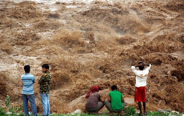 Eight Pilgrims Washed Away In Tamil Nadu Flash Flood, 200 Others Trapped
