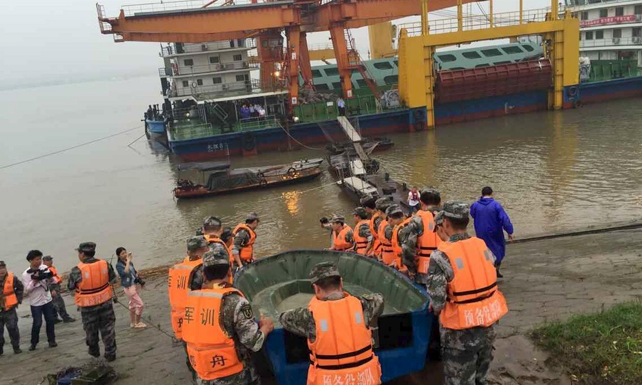 Passenger Ship Carrying 458 People Capsizes In China, Only 20 Rescued So Far