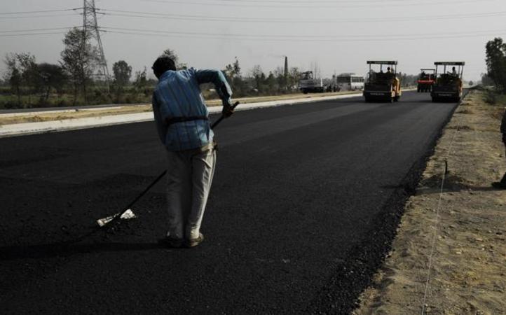 Congress MLA Gets Highway Repaired With The Help Of People, NHAI Calls It Illegal