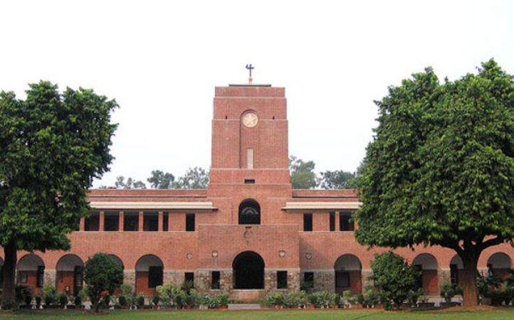 DU Breaks Records With Applications And Cut-Offs, St. Stephenâ€™s Tops The List