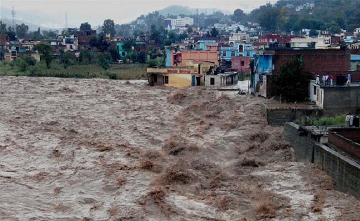 Flood Alert In Kashmir To Avoid 2014â€™s Disaster, Jhelum Crosses Danger Mark