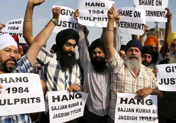 Kejriwal Announces Free Legal Aid To 1984 Anti-Sikh Riot Victims