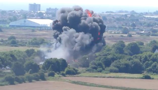 Shoreham Plane Crash: Seven Killed As Jet Crashes Into Cars At UK Airshow