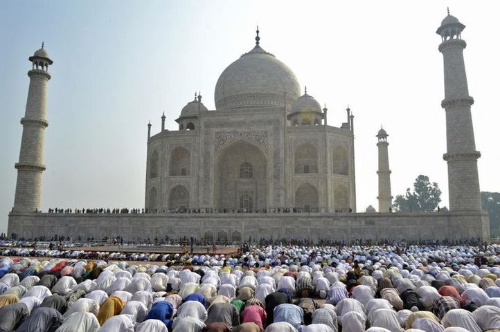 Thereâ€™s No Evidence Taj Mahal Was Once A Hindu Temple, Says Government