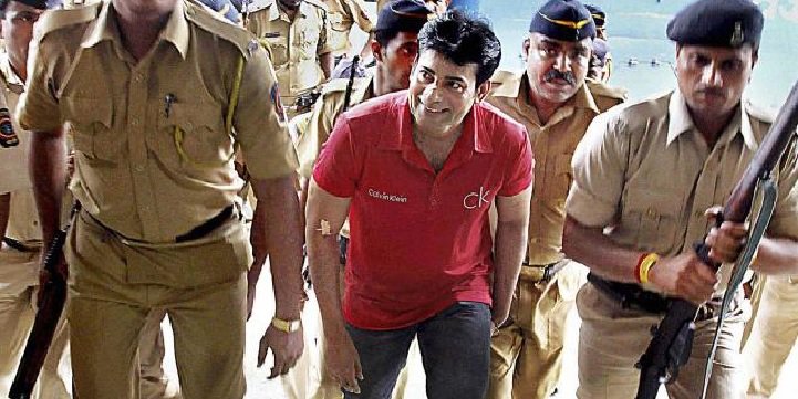 Gangster Abu Salemâ€™s Really Enjoying Jail With KFC, A Butler And Trips To Town