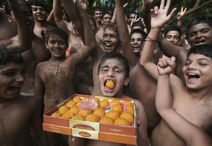Laddu Scam At Tirumala Temple: Employee Suspended For Selling 20,000 Laddus Meant For Donors