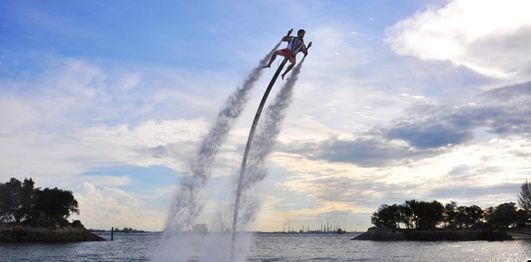How to find the biggest thrills in Singapore