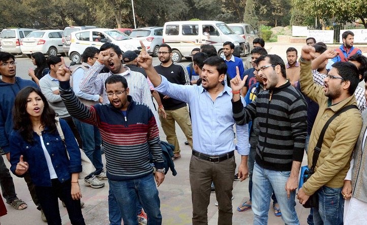 Shock And Derision: Hereâ€™s How JNU Students Reacted To Rajnath Singhâ€™s Hafiz Saeed Comments