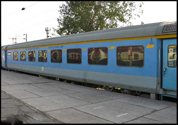 New Indian Railway â€˜Smart Coachesâ€™ Are On The Way. Hereâ€™s What They Will Offer