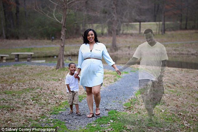 Wife Includes Late Husband In Her Maternity Shoot And The Photos Will Warm Your Soul