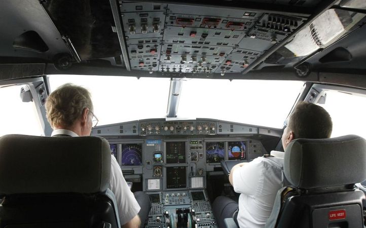 Italian Pilot Sent SMS To His Estranged Wife: â€™If You Leave Me, Iâ€™ll Crash The Planeâ€™