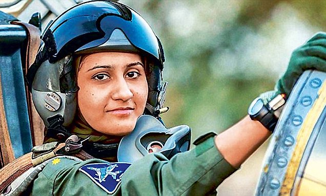 Indiaâ€™s First Female Fighter Pilots Can Fly Planes and she cant`t Get Pregnant For 4 Years