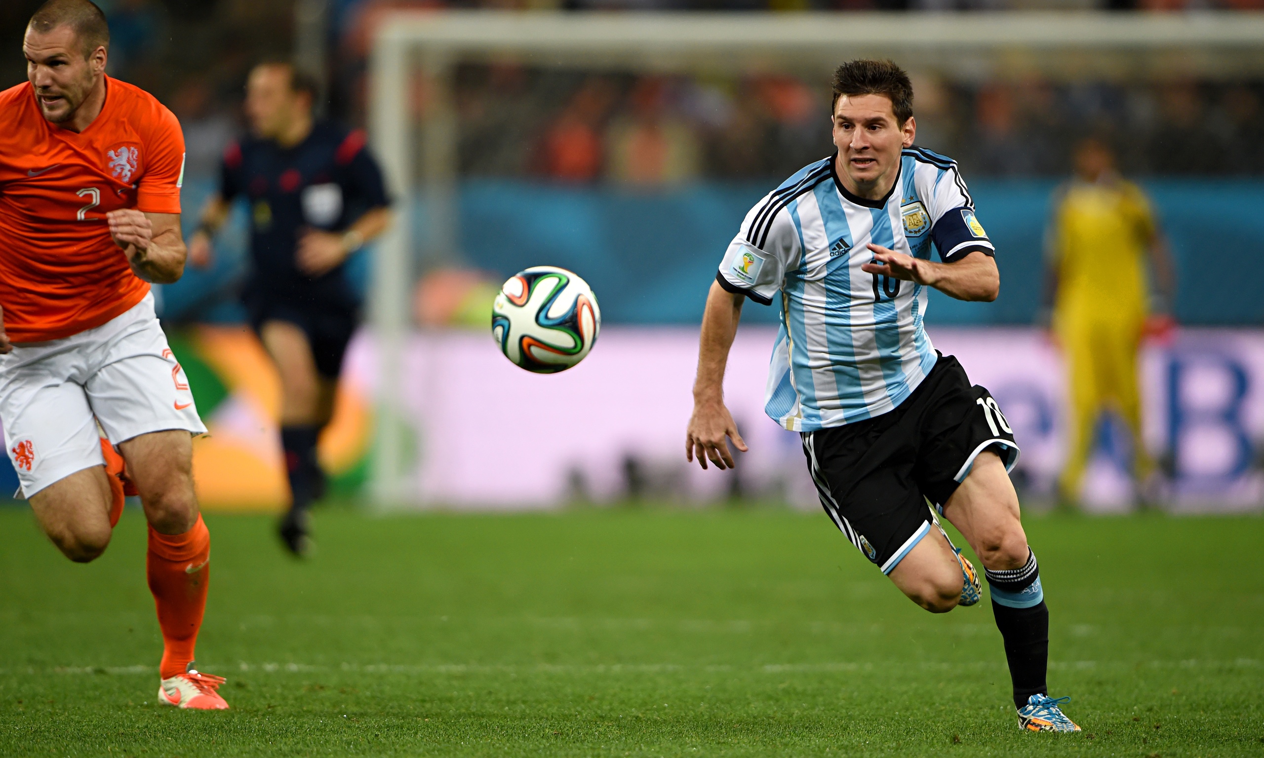 10 Reasons Why Messi Is The Worlds Greatest Player