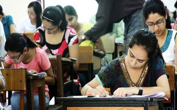 This Woman Was Thrown Out By Her In-Laws After She Insisted On Passing 10th Standard Exams