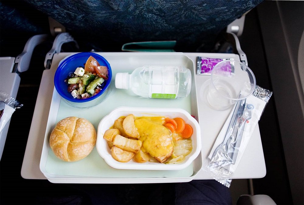  Why Airplane Food Tastes So Bad? Turns Out It May Not Be The Airlineâ€™s Fault Ever Wondered