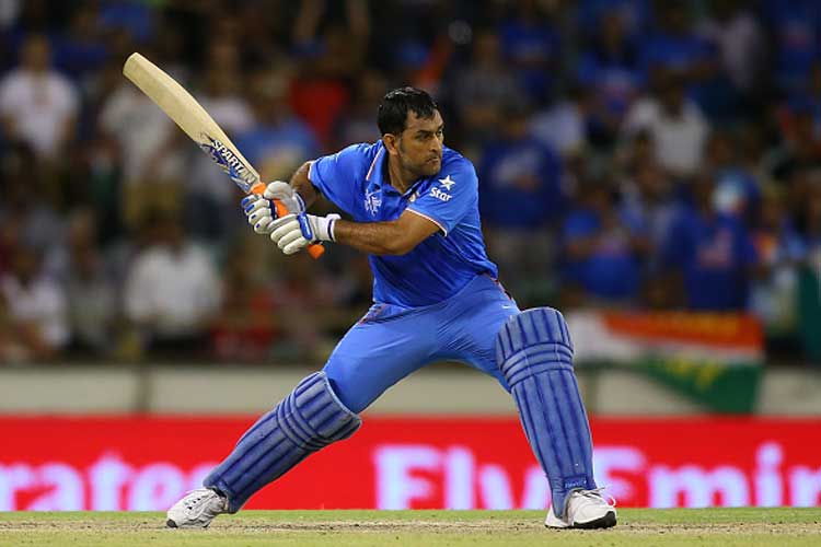 The Way Dhoni Prepared For India-Australia Match Shows How Super Chill He Really Is