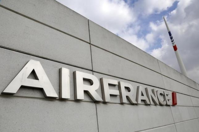 Air France Female Staff Threatens Strike After They Were Told To Wear Headscarves During Flight To Iran