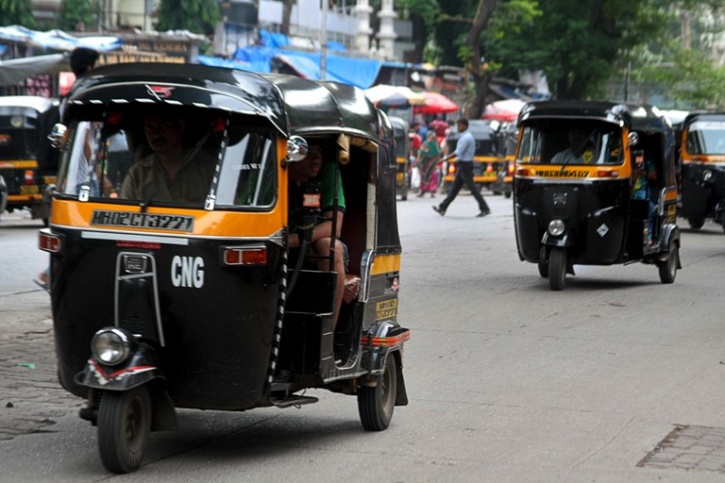 Girl Asked To Get Off Auto Rickshaw In Mumbai For Being Too Fat - This Is Her Story