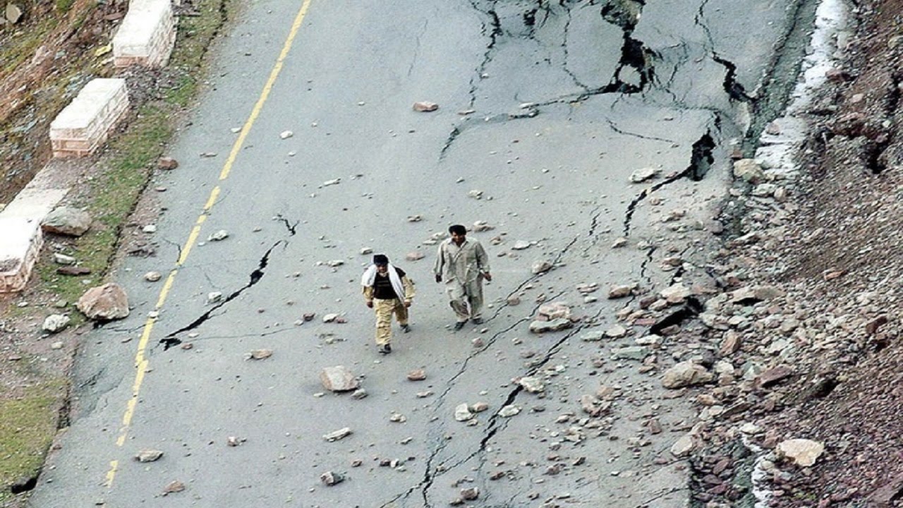 Tremors In North India and Pakistan After 6.6 Magnitude Earthquake Jolts Afghanistan