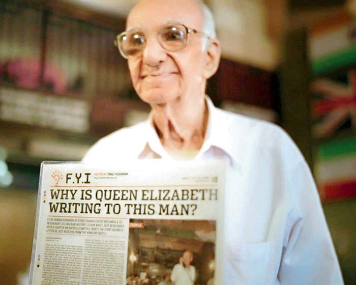  This 93-Year-Old Has Personally Invited William And Kate To His Restaurant. His Name Is Kohinoor