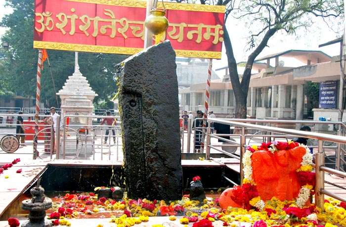 Dwarka Peeth Shankaracharya Says Women Entering Shani Temple Will Increase Rapes