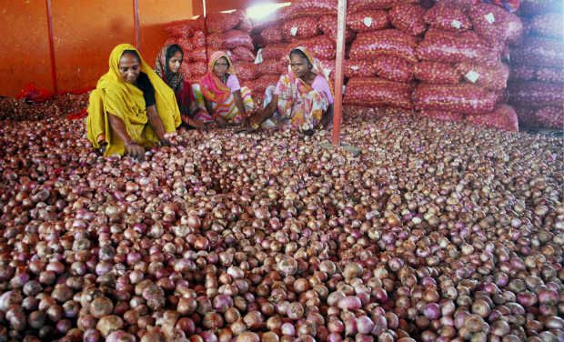 Onion Prices In India Have Dropped To An Unbelievable Low