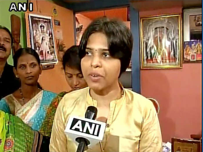 Activist Trupti Desai Says Her Group Will Forcibly Enter Haji Ali Dargah On April 28