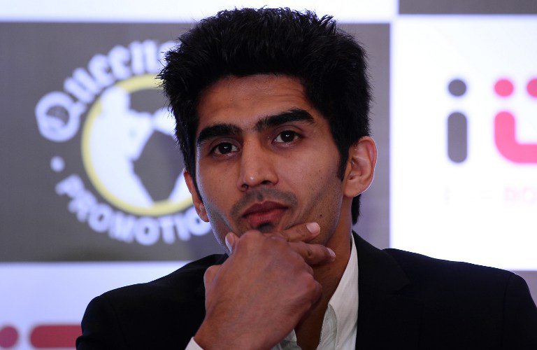 Bring It On Vijender Singh Accepts British Boxer Amir Khan Challenge To Fight In India