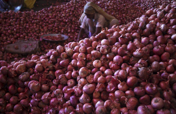 WTH A Maharashtra Farmer Says He Earns Just One Rupee After Selling One Tonne Of Onions