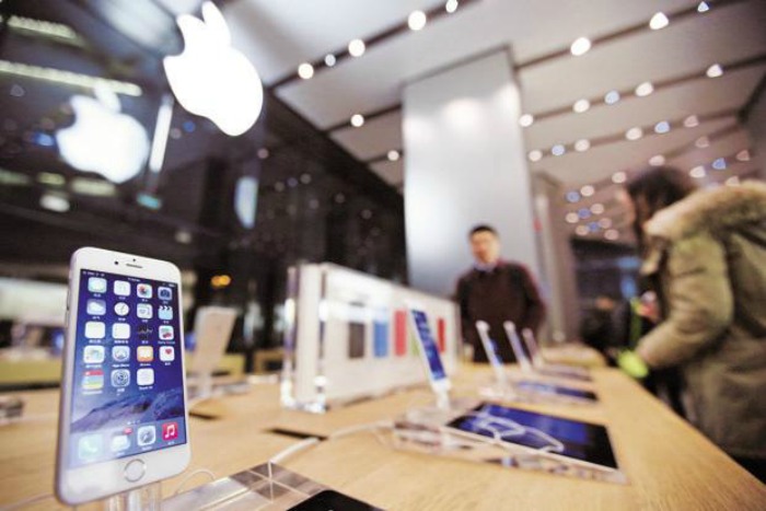 Apple Plans To Open More Stores In India Hits Roadblock Govt Refuses To Relax Locally Sourced Products Rule