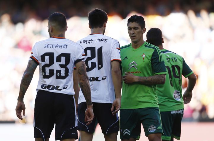 This Is How Spanish Football Team Valencia Paid Tribute To The Nepal Earthquake Victims. Respect!