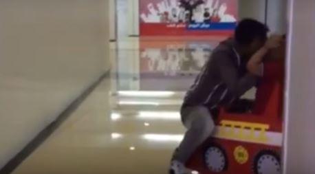 This Video Of A Little Boy Forcibly Kissed By A Toy-Car Operator Is A New Level Of Sick